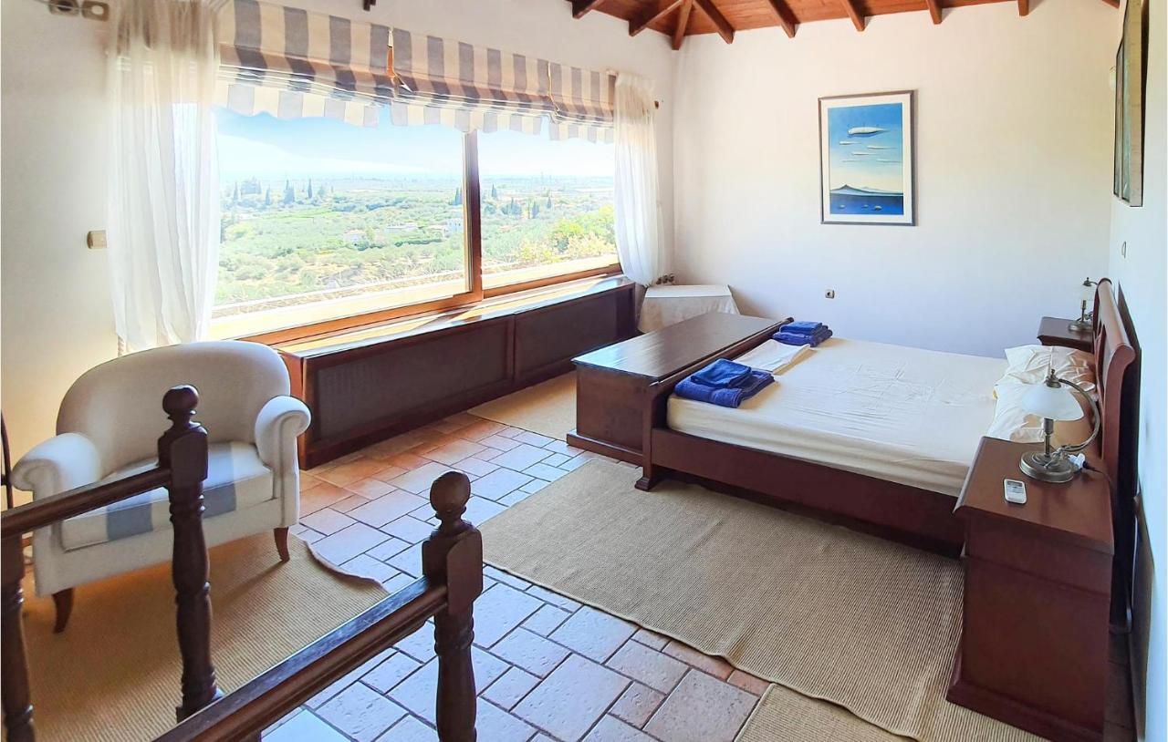 Lovely Home In Kiato With Wifi Exterior photo